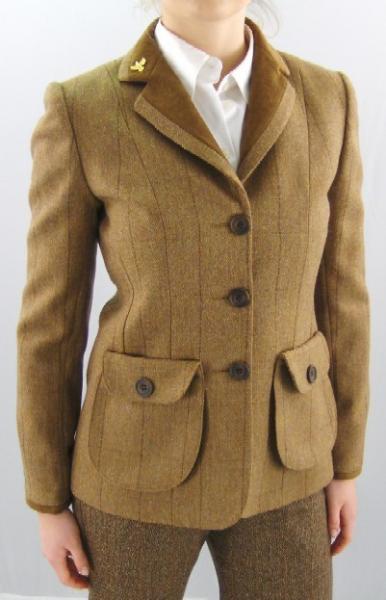 Women In Tweed