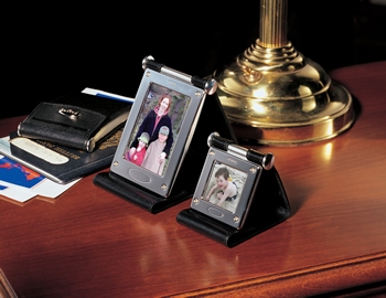 the dalvey leather and steel photograph frame smal