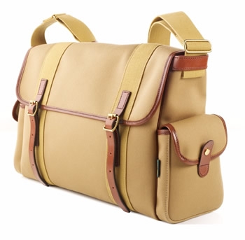 Drake canvas shoulder bag by Brady