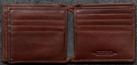 Tudor Legion Wallet in Leather in brown
